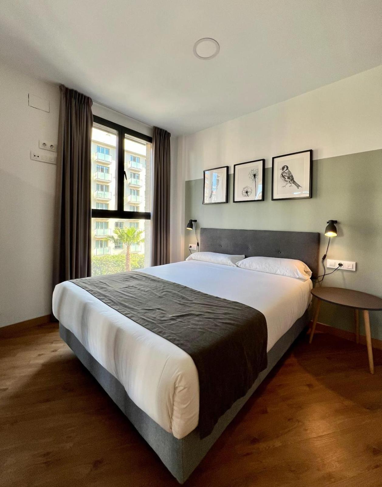 Apartamentos De Pradas Valencia Luaran gambar