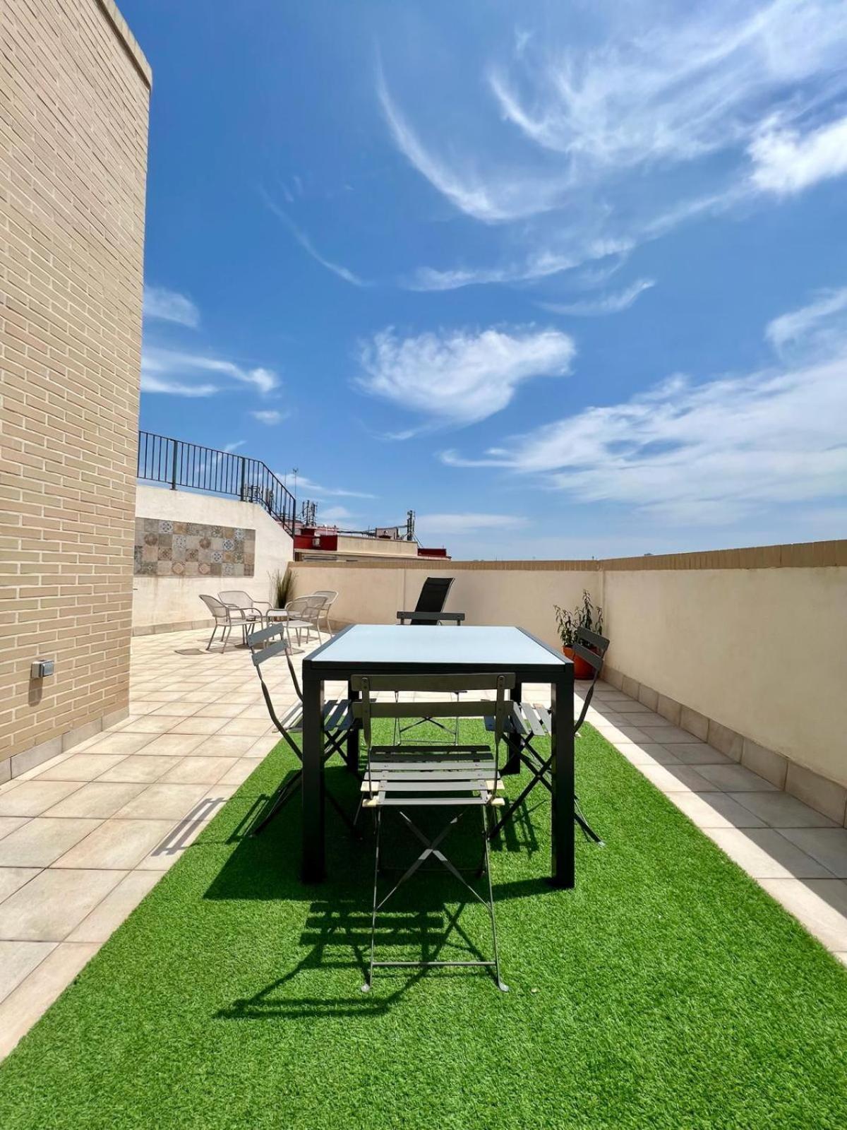 Apartamentos De Pradas Valencia Luaran gambar
